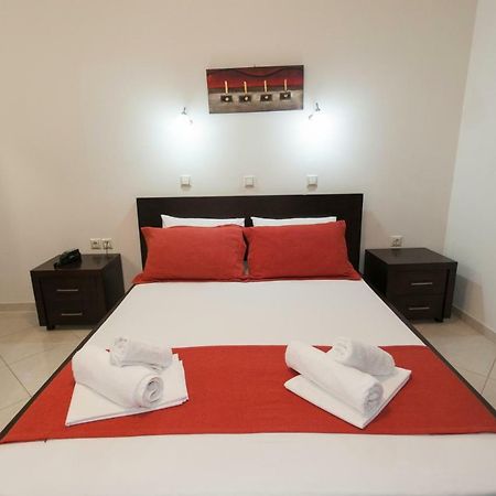 Siarbas Hotel Paralia Vrachou Esterno foto