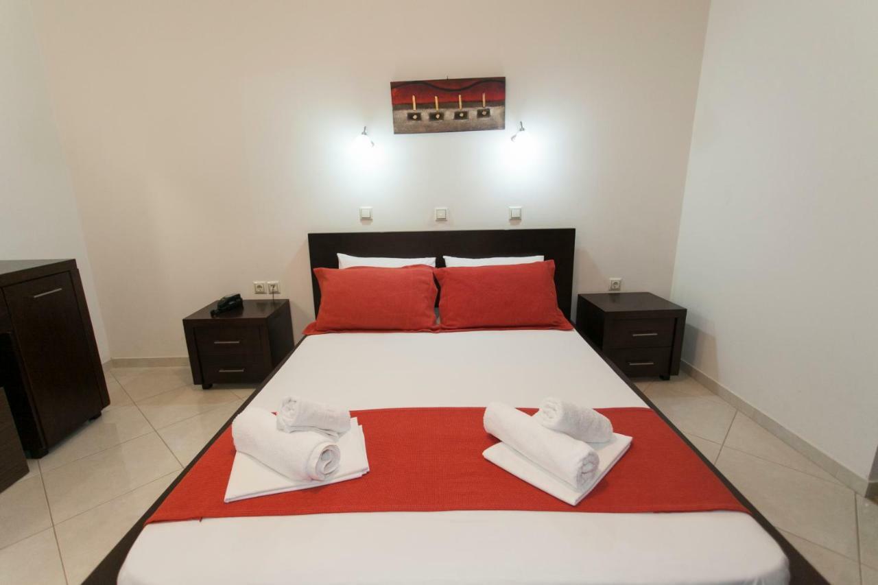 Siarbas Hotel Paralia Vrachou Esterno foto