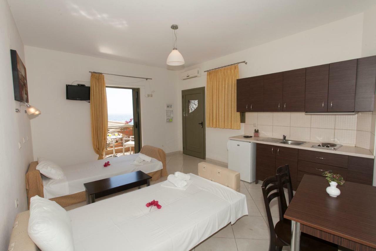 Siarbas Hotel Paralia Vrachou Esterno foto