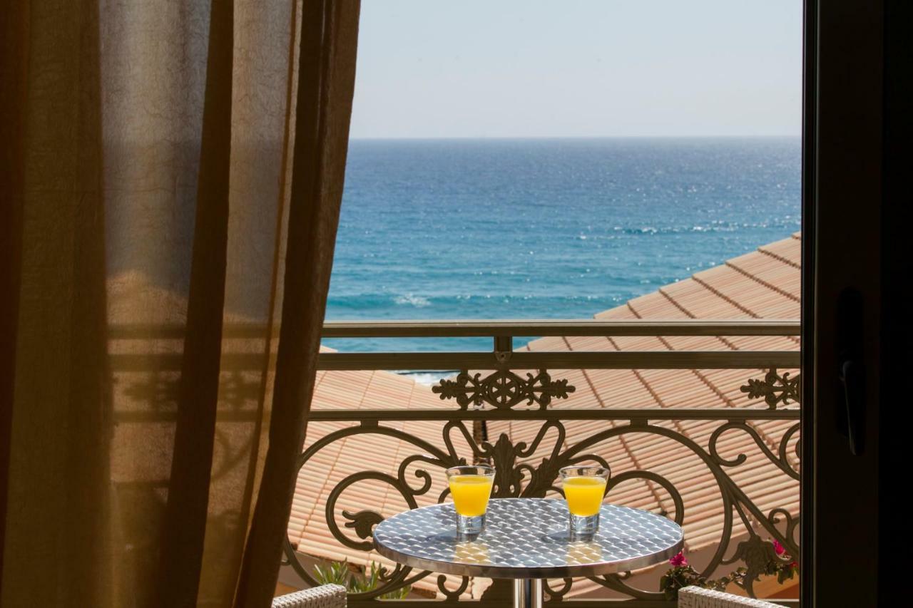 Siarbas Hotel Paralia Vrachou Esterno foto